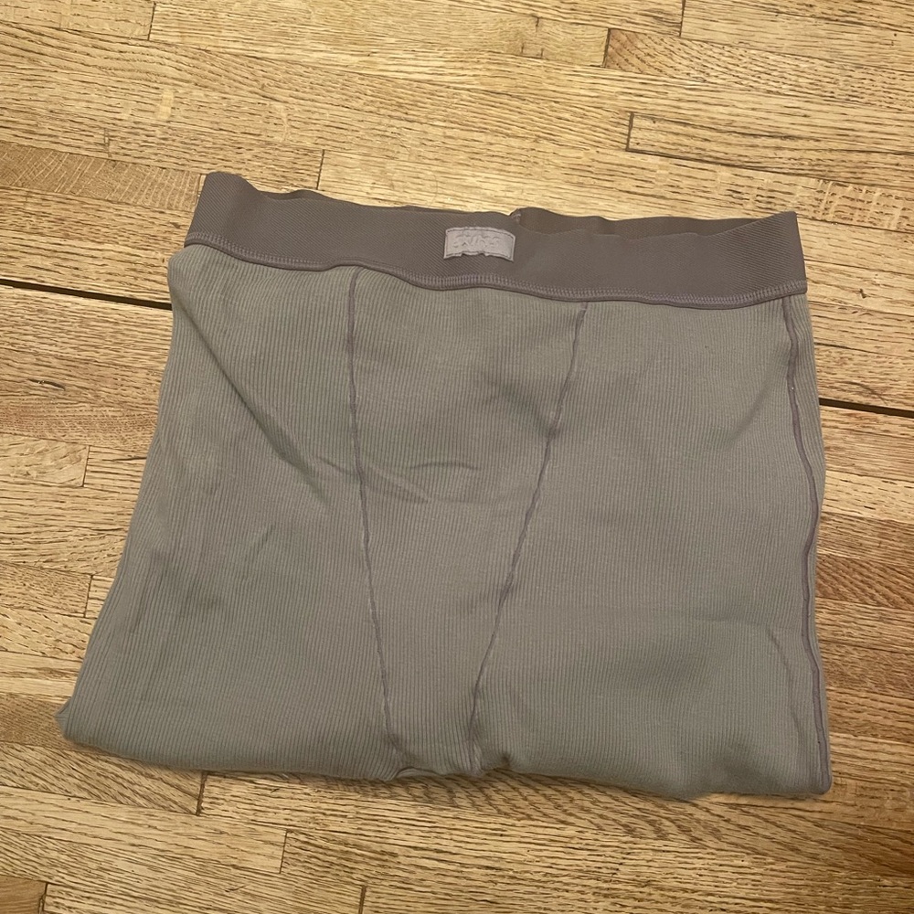 Skims Gray Long Leggings Boxer